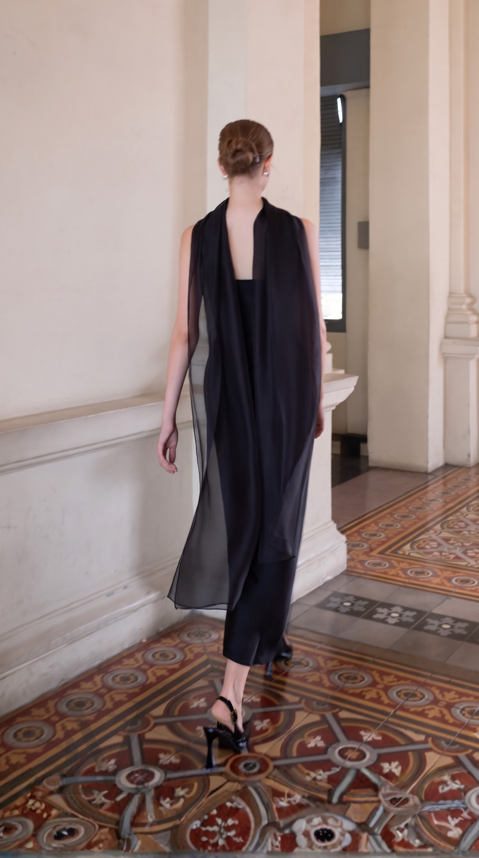 Silk Chiffon Sweeping Scarf - Midnight Black